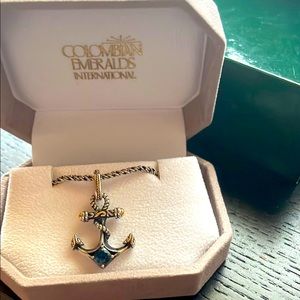 Colombian Emerald pendant